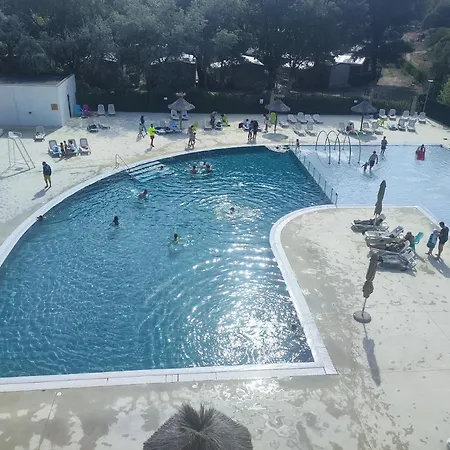 La De La Falaise Campsite